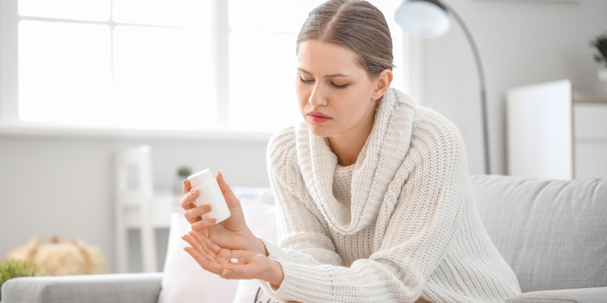 Read more about the article What to Expect When You Take the Abortion Pill